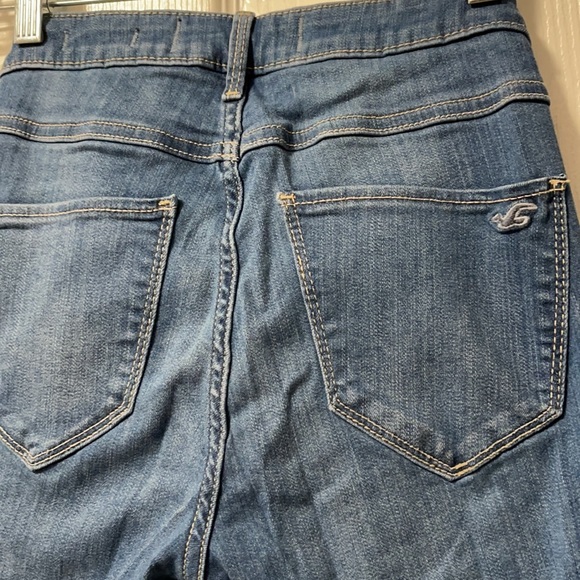 NWOT hollister jeans - Picture 5 of 5